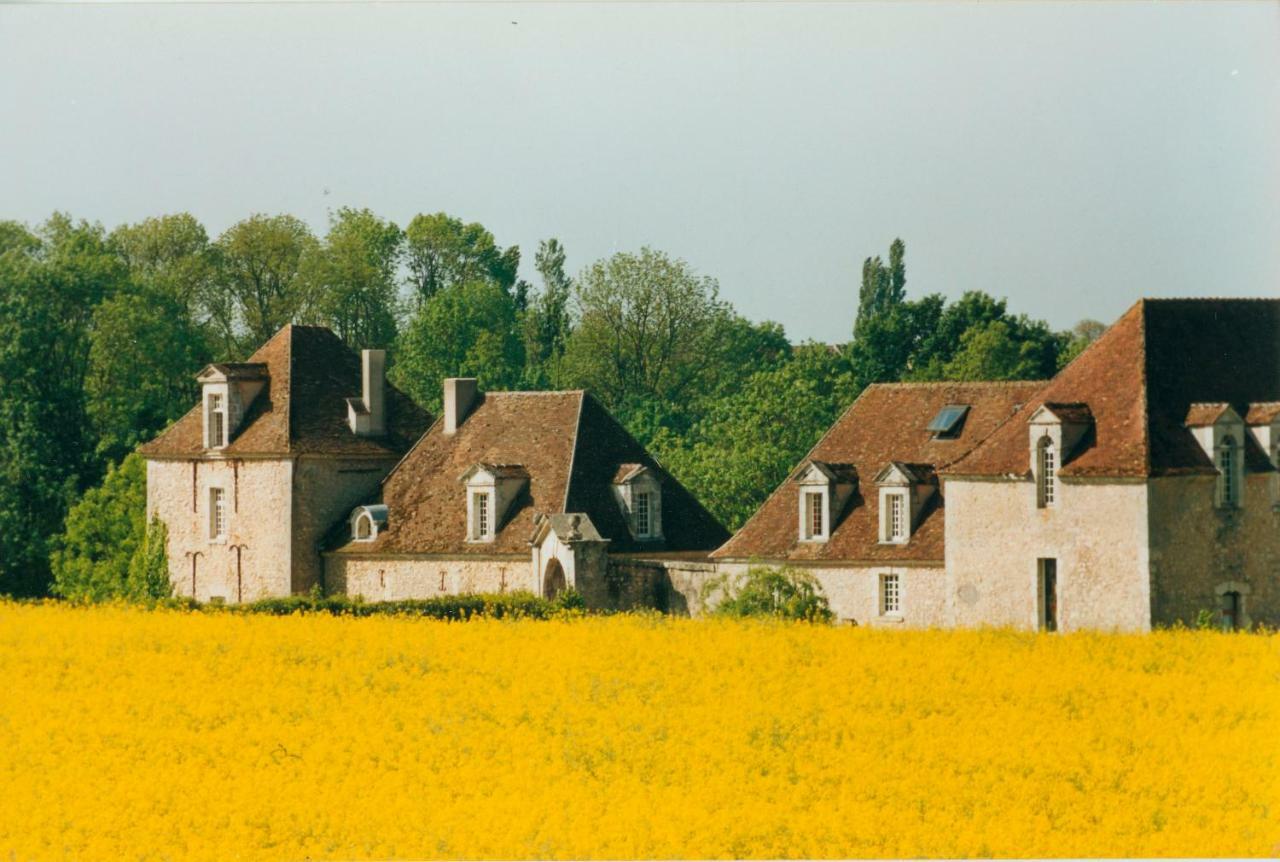 Chateau De Montrame Soisy-Bouy Exteriör bild